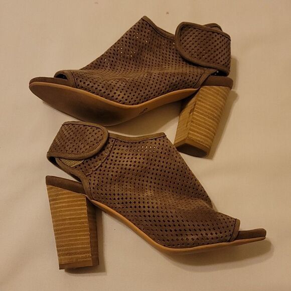 Jeffrey Campbell quebec peep toe bootie size 8 - Picture 2 of 15